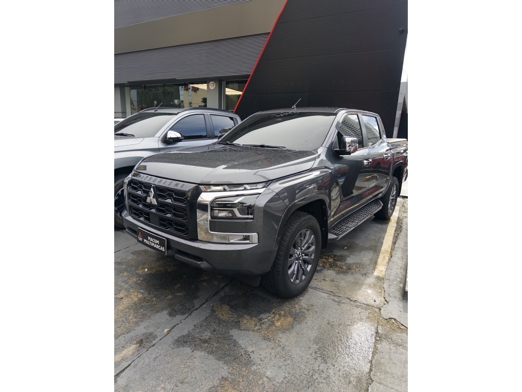 MITSUBISHI TRITON