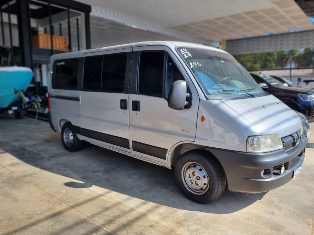 PEUGEOT BOXER
