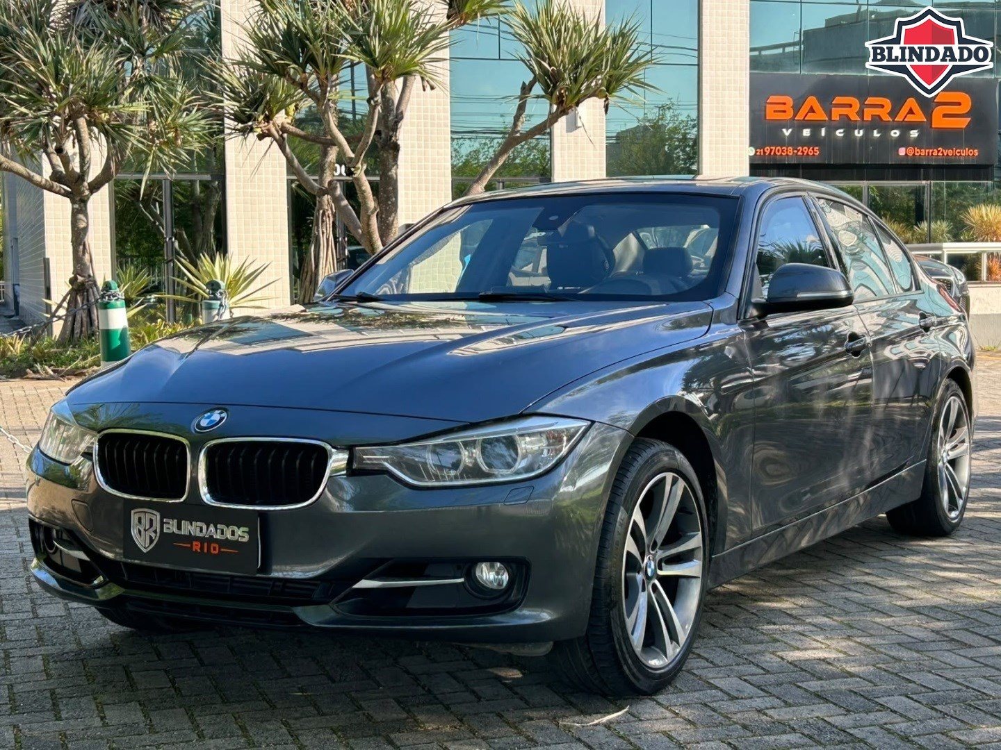 BMW 328i