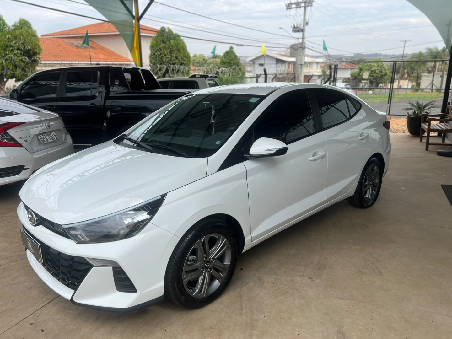 HYUNDAI HB20S