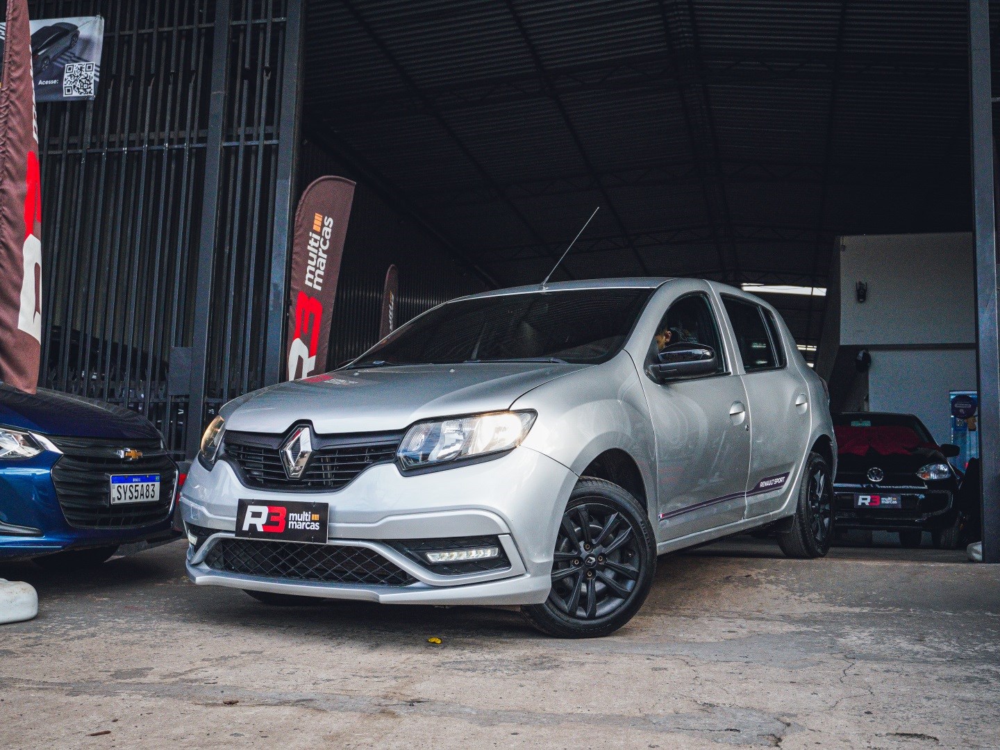RENAULT SANDERO