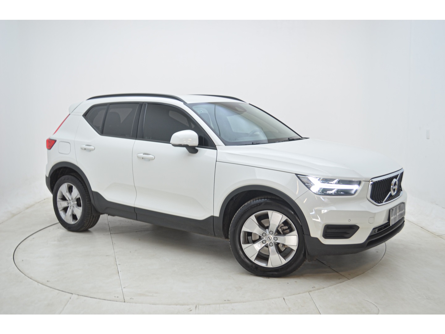 VOLVO XC 40