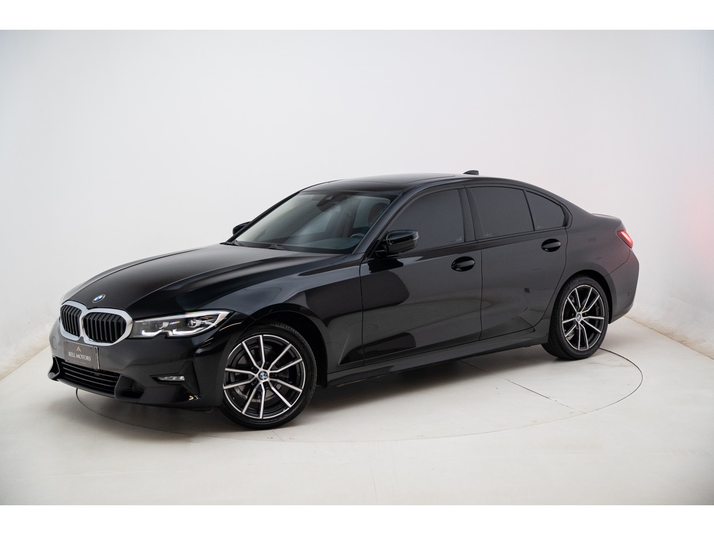 BMW 320i