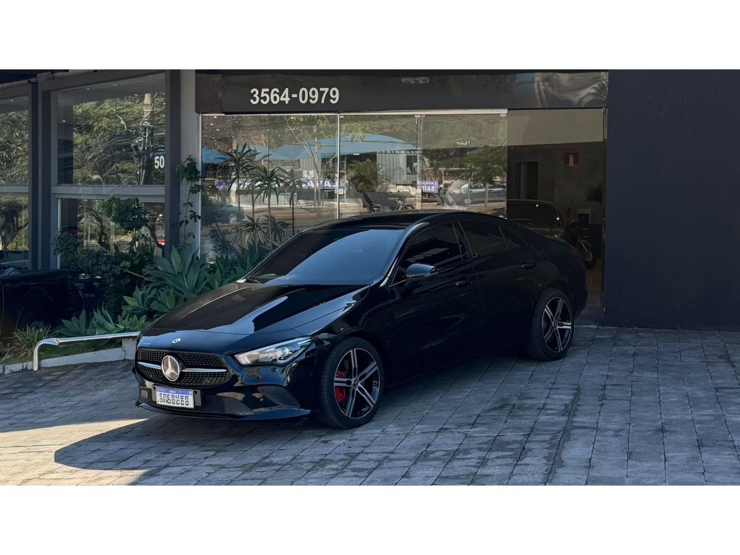 MERCEDES-BENZ CLA 250