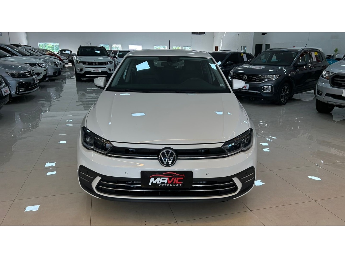 VOLKSWAGEN POLO