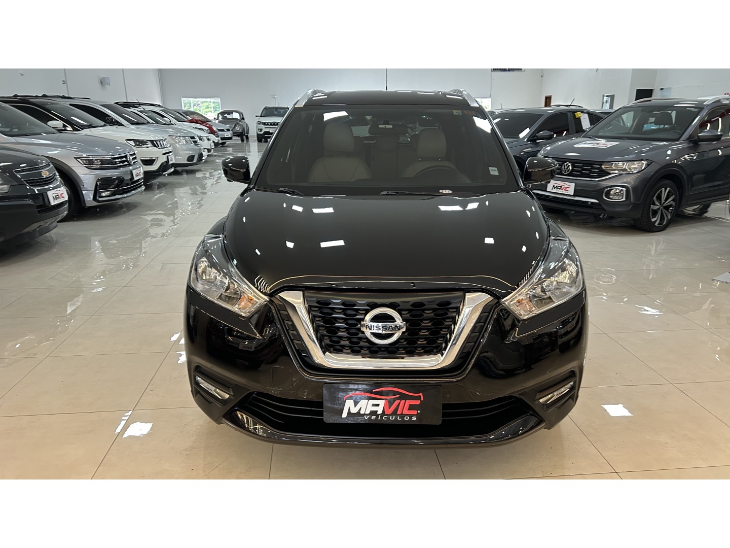NISSAN KICKS