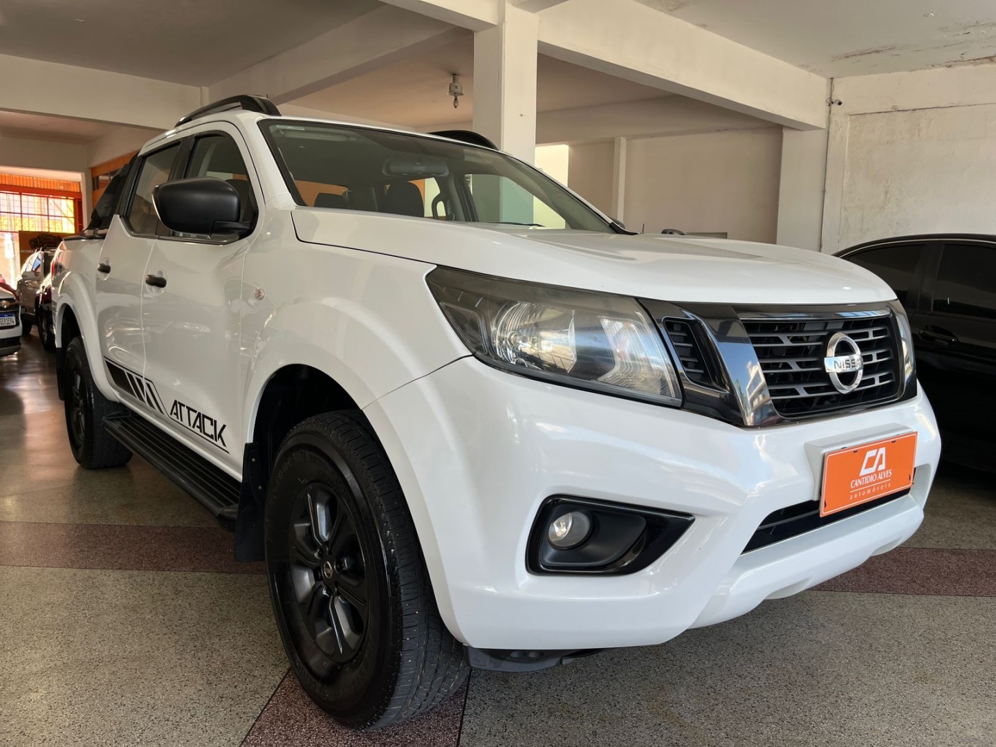 NISSAN FRONTIER
