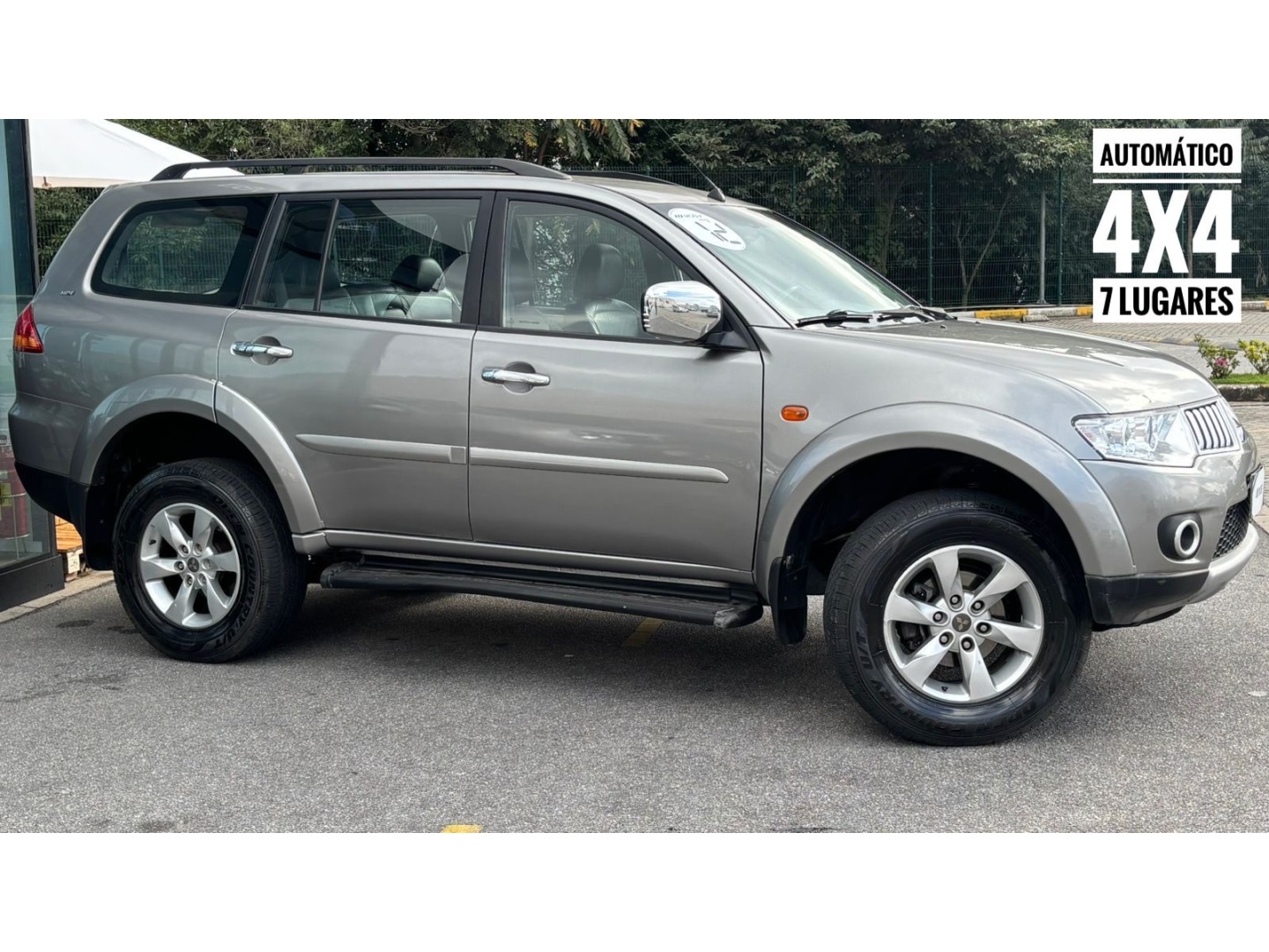 MITSUBISHI PAJERO DAKAR