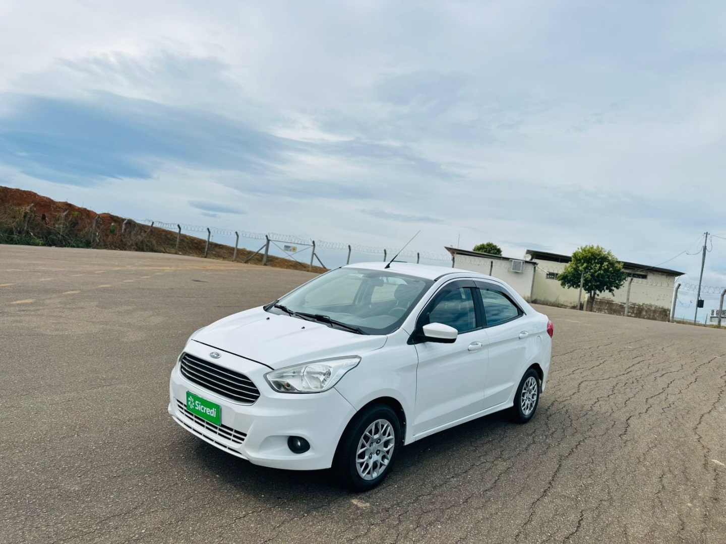 FORD KA