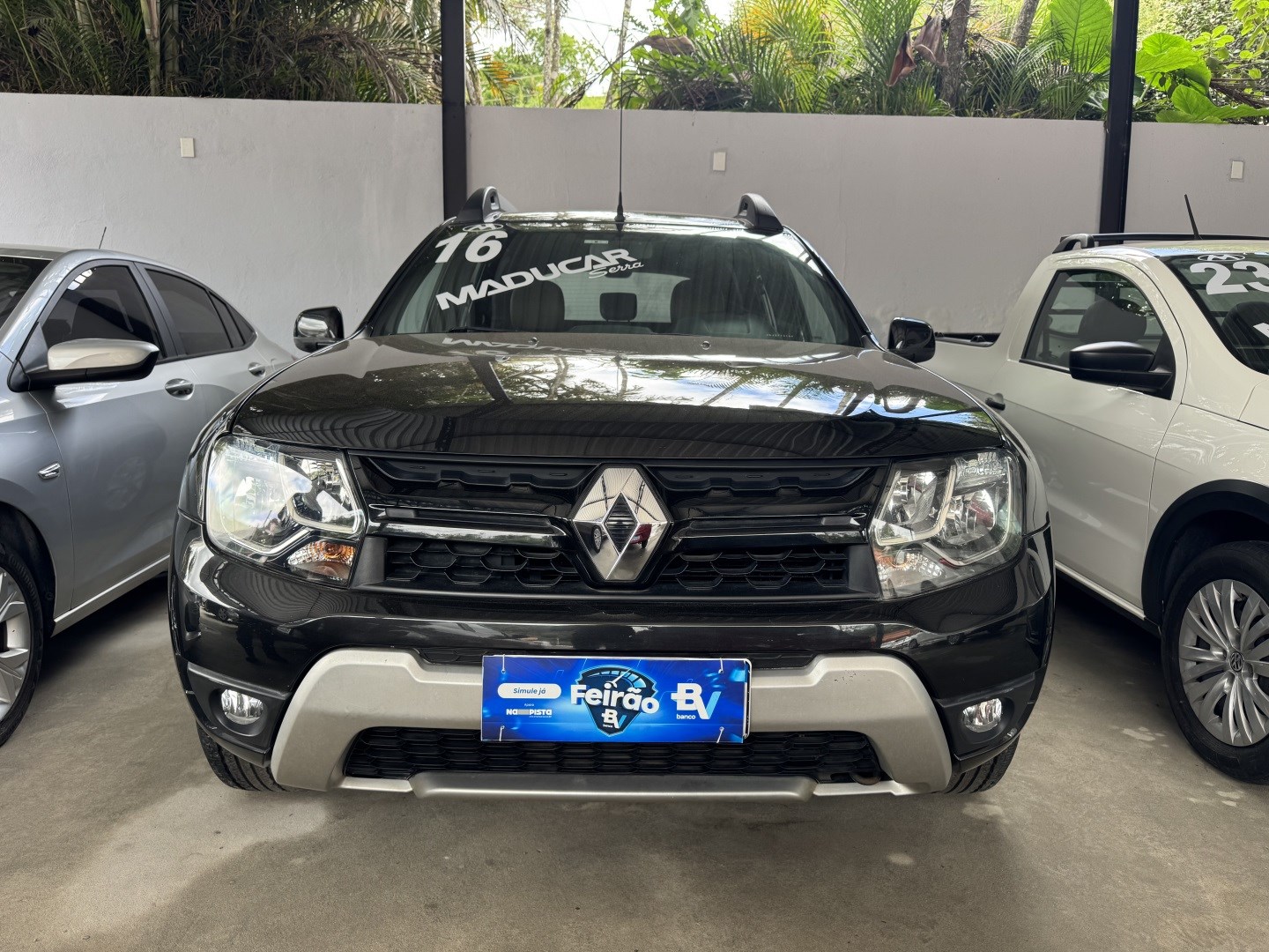 RENAULT DUSTER
