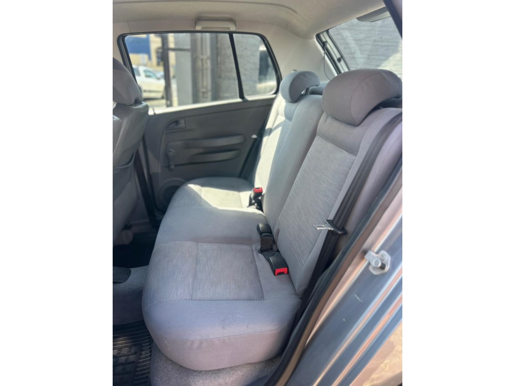 Volkswagen Fox 1.6 Mi Plus 8V Flex 4P Manual - foto 10