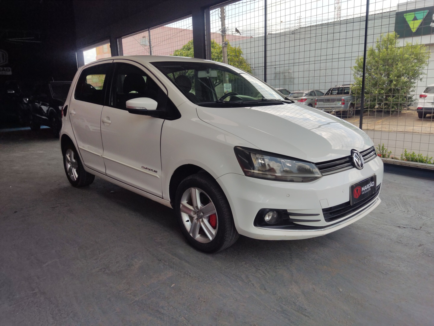 VOLKSWAGEN FOX