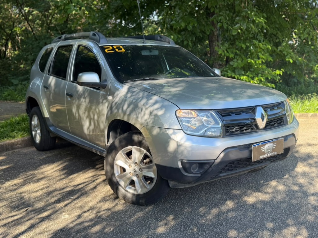 RENAULT DUSTER