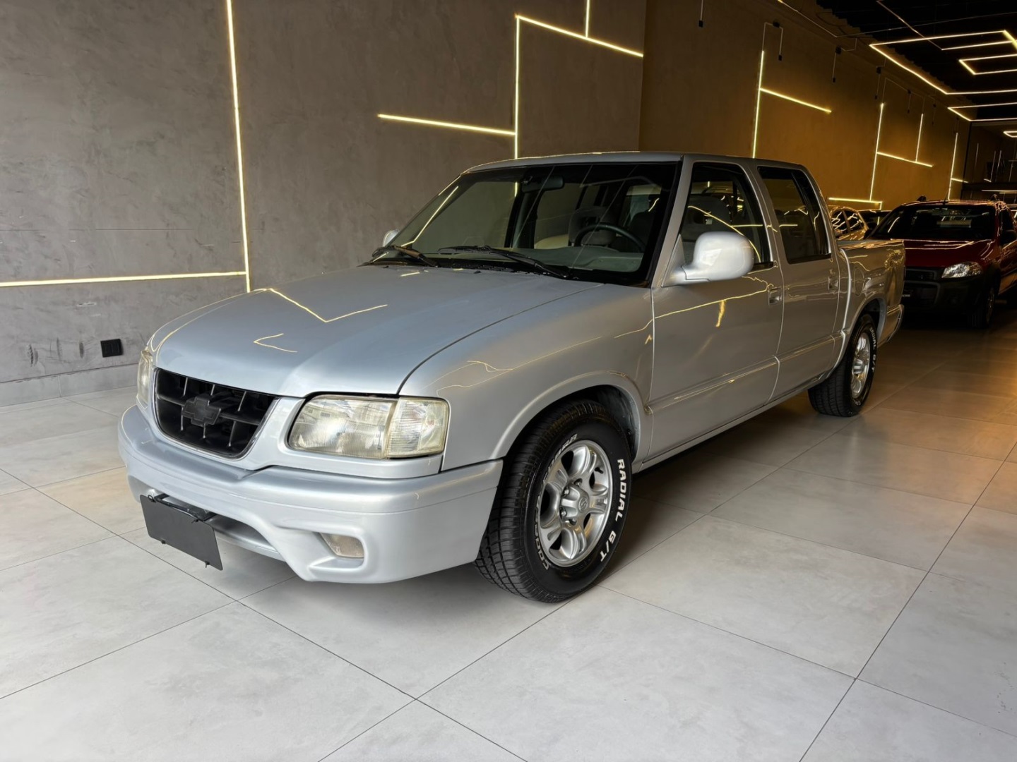 CHEVROLET S10