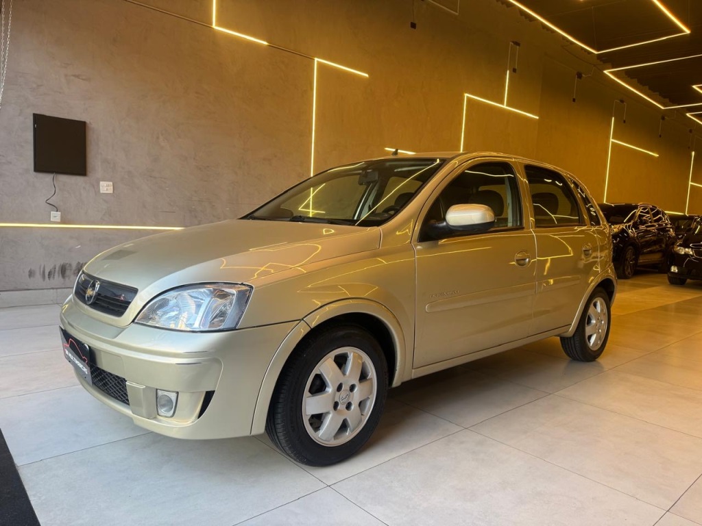CHEVROLET CORSA