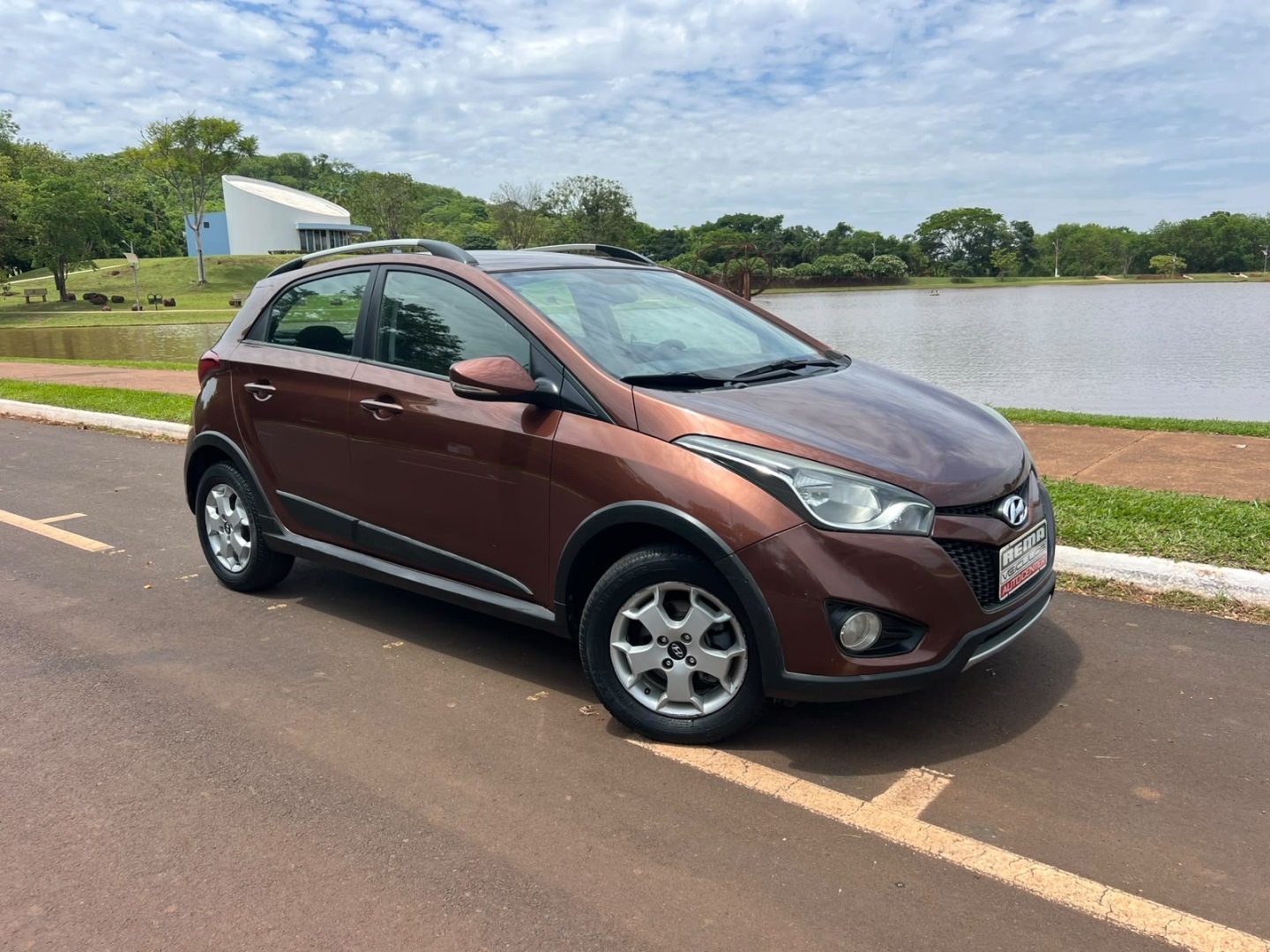 HYUNDAI HB20X