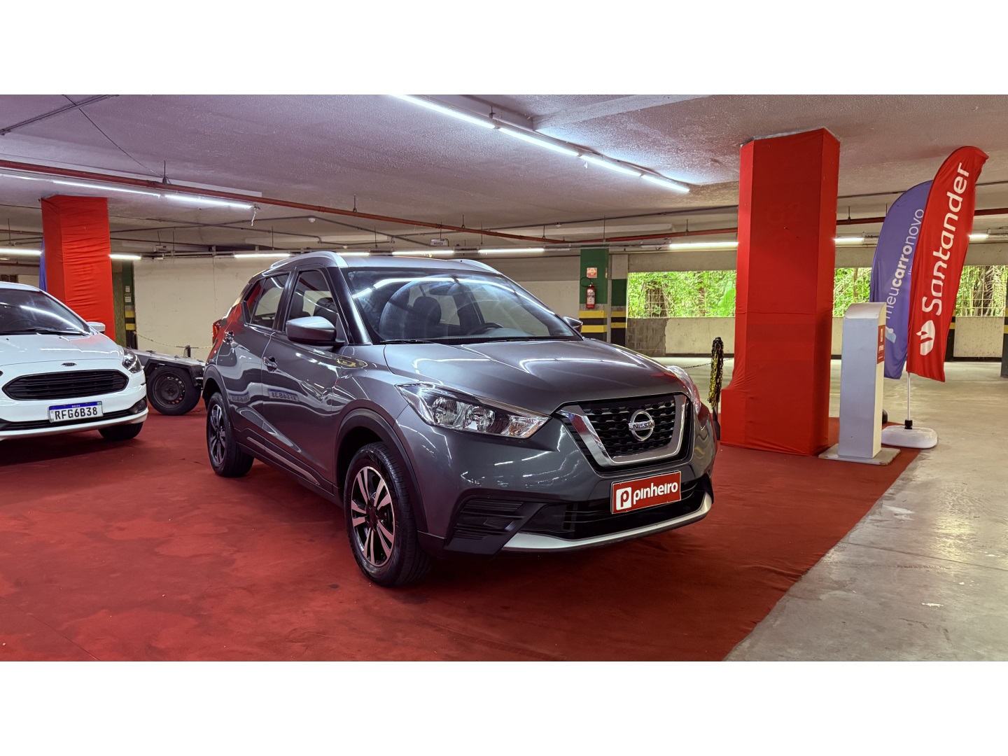 NISSAN KICKS