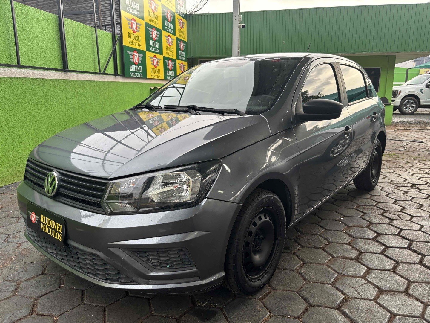 VOLKSWAGEN GOL
