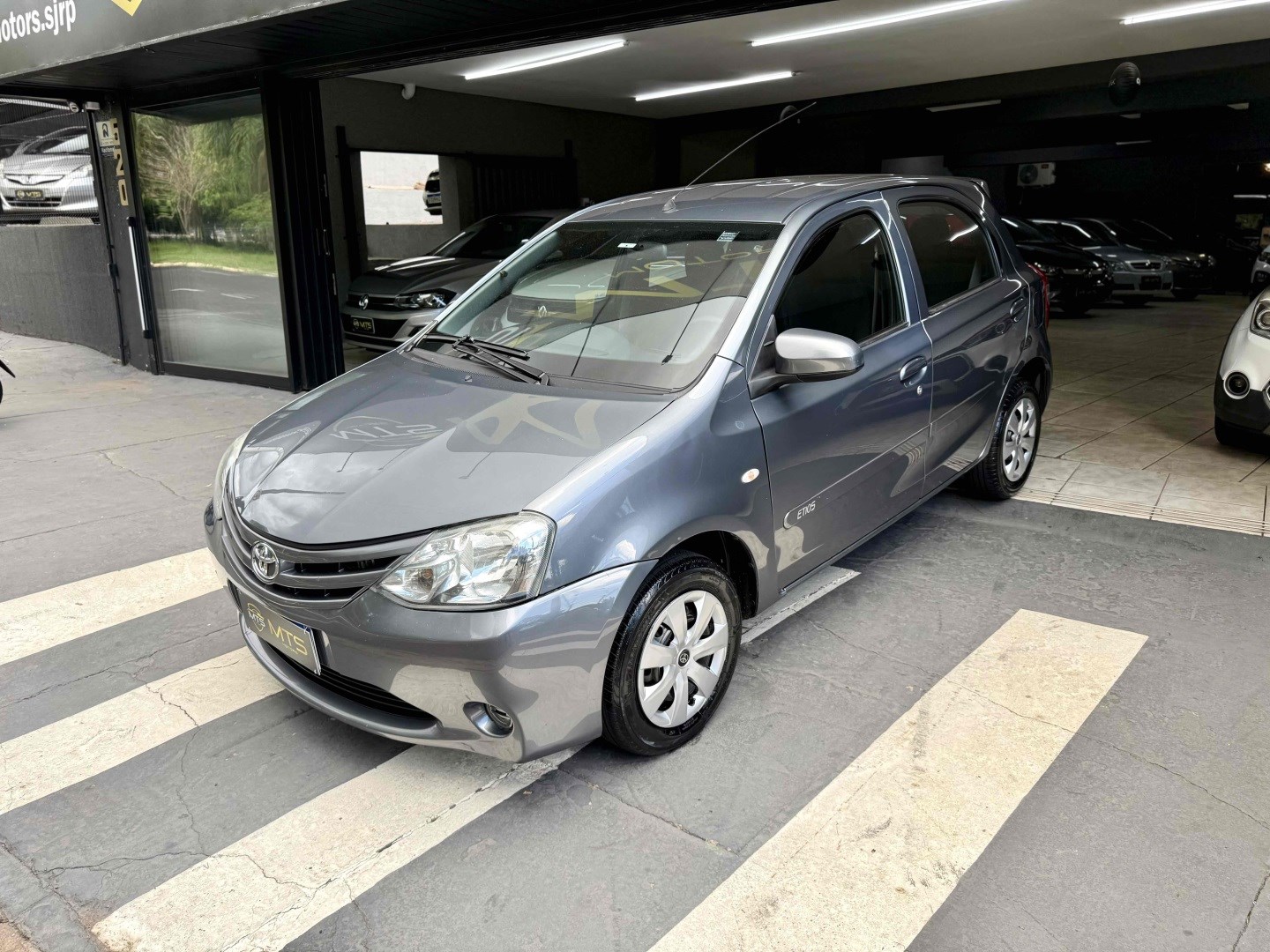 TOYOTA ETIOS