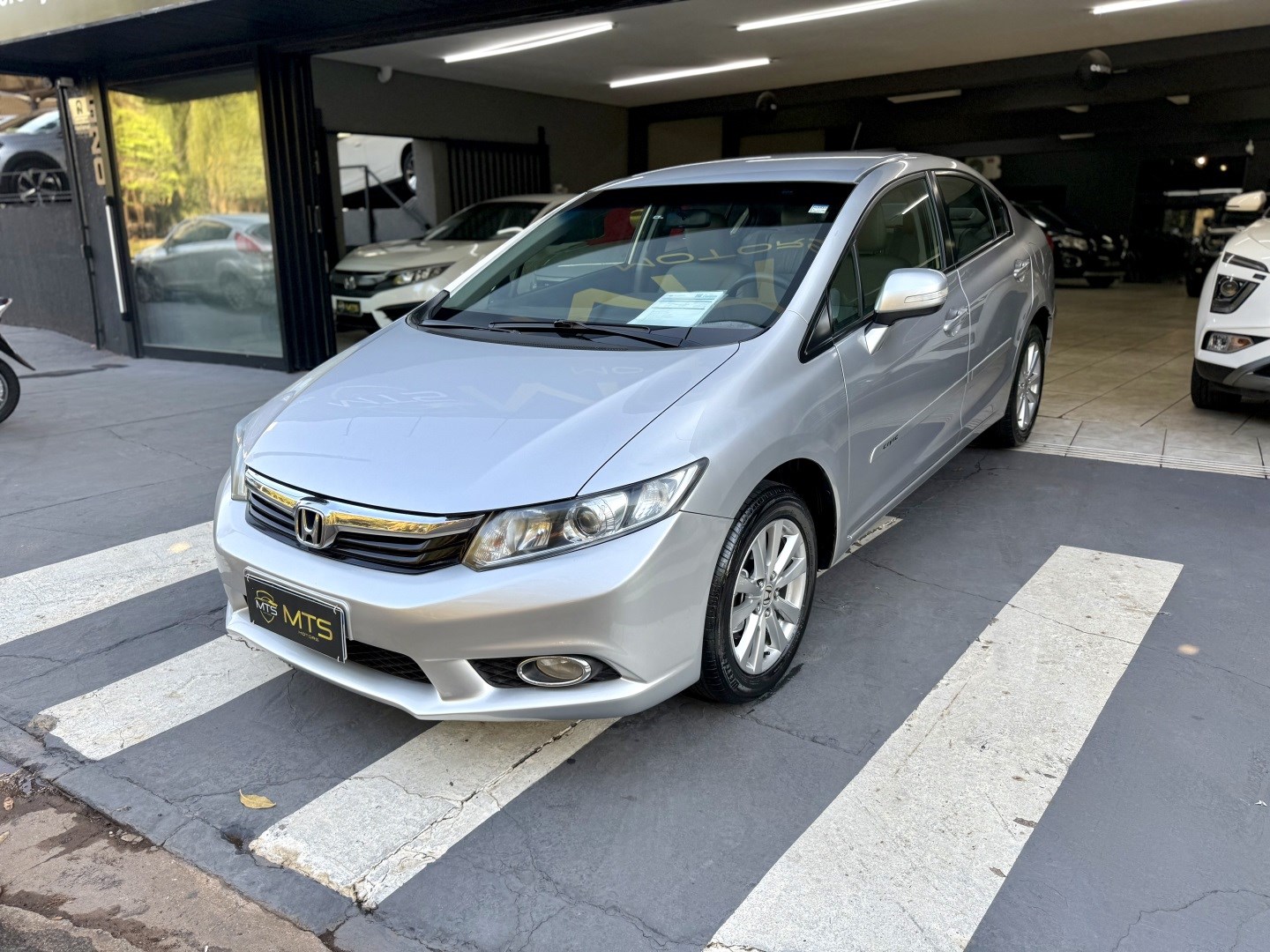 HONDA CIVIC