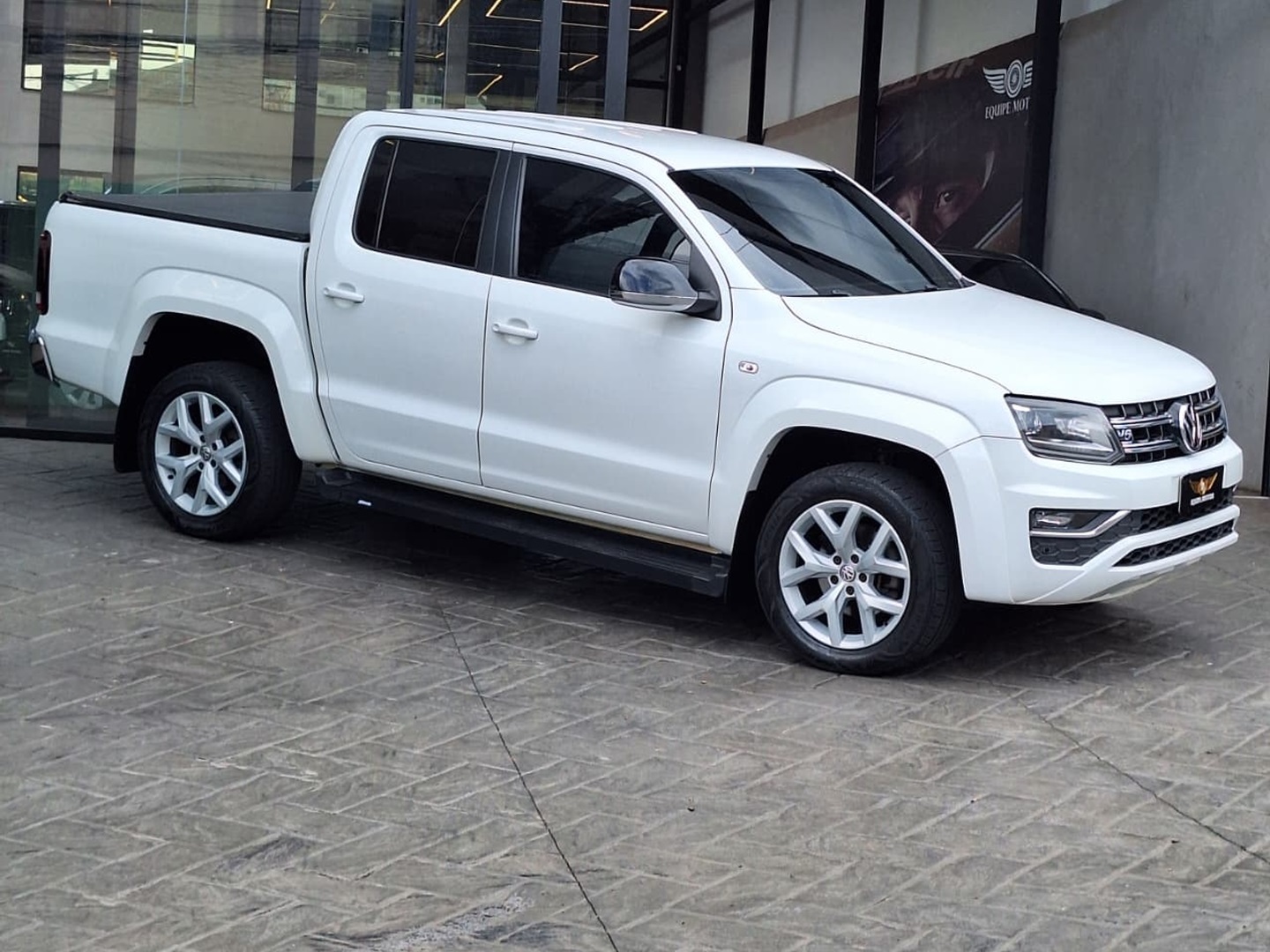 VOLKSWAGEN AMAROK