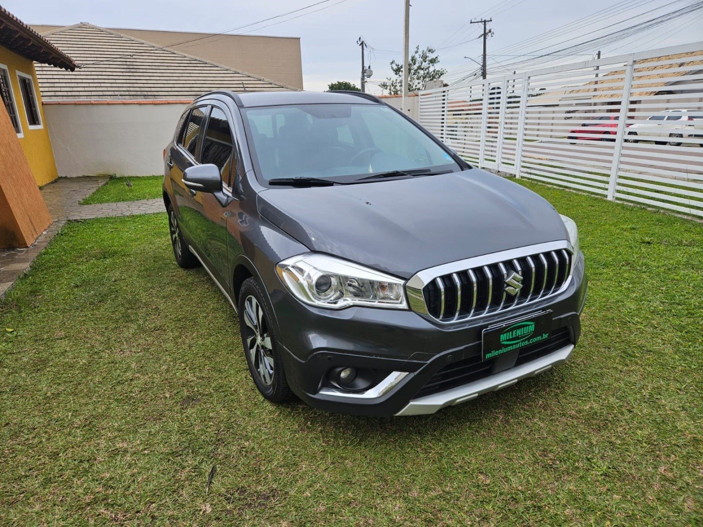 SUZUKI S-CROSS