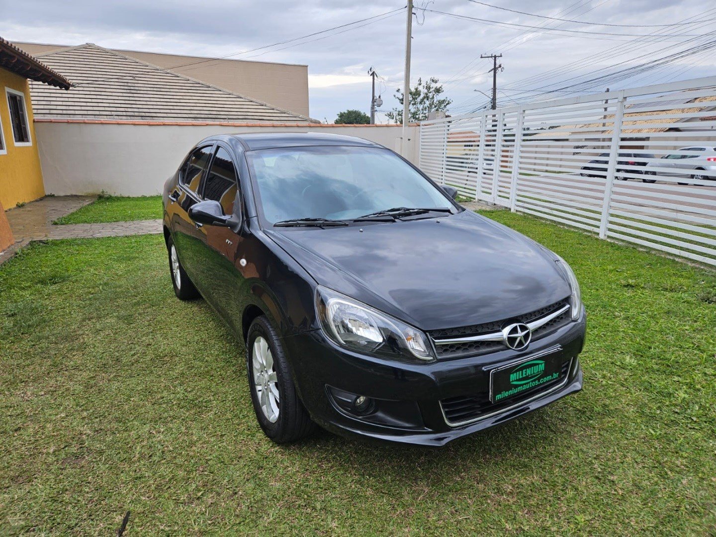 JAC J3