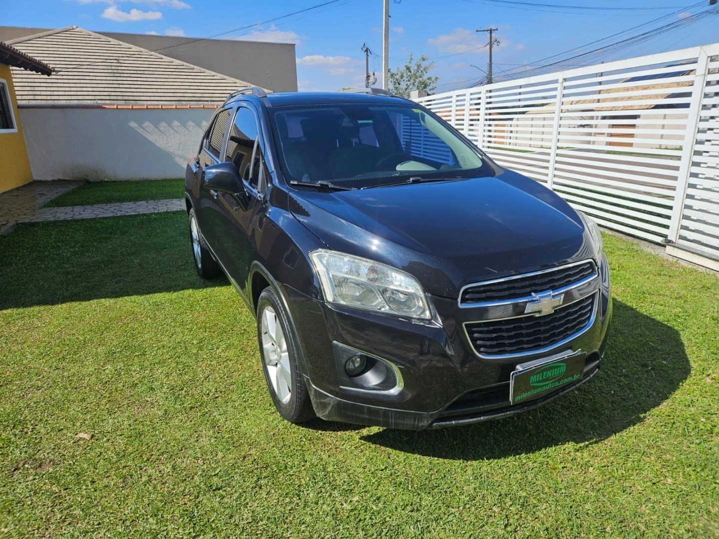 CHEVROLET TRACKER