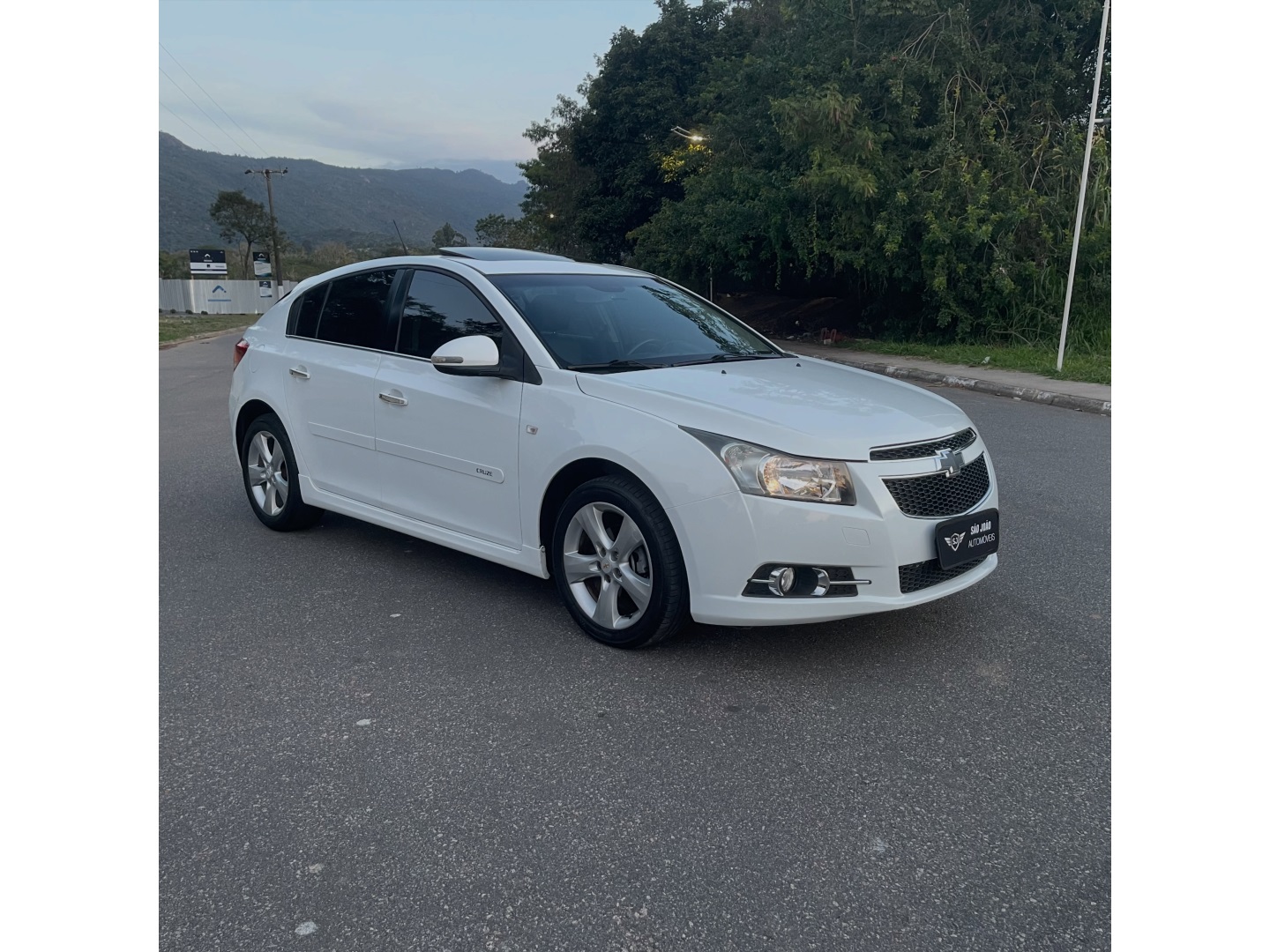CHEVROLET CRUZE