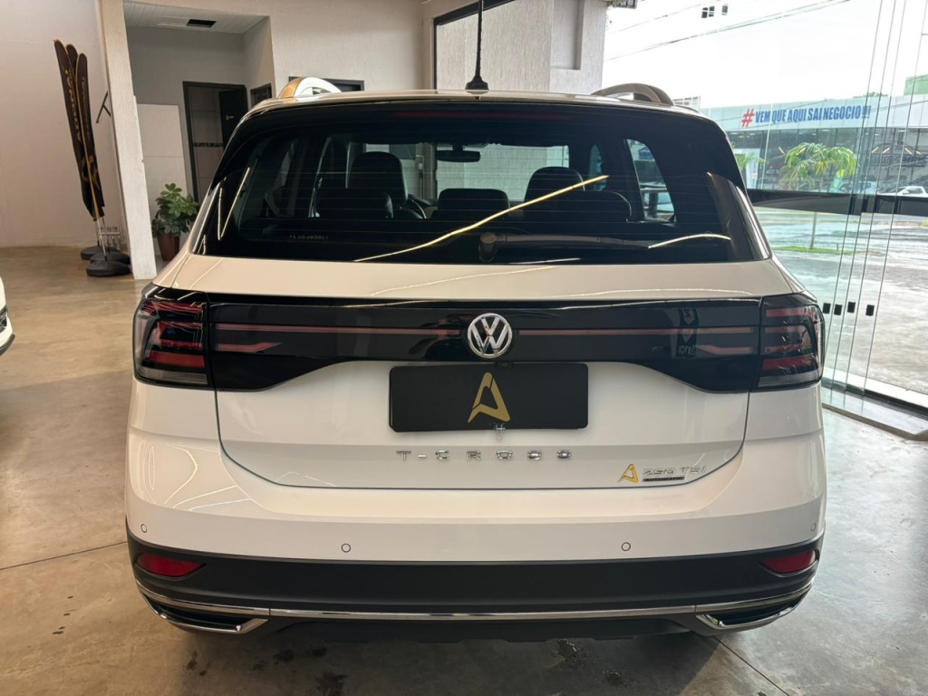 Volkswagen T-Cross 1.4 250 TSI Total Flex Highline Automático - foto 5