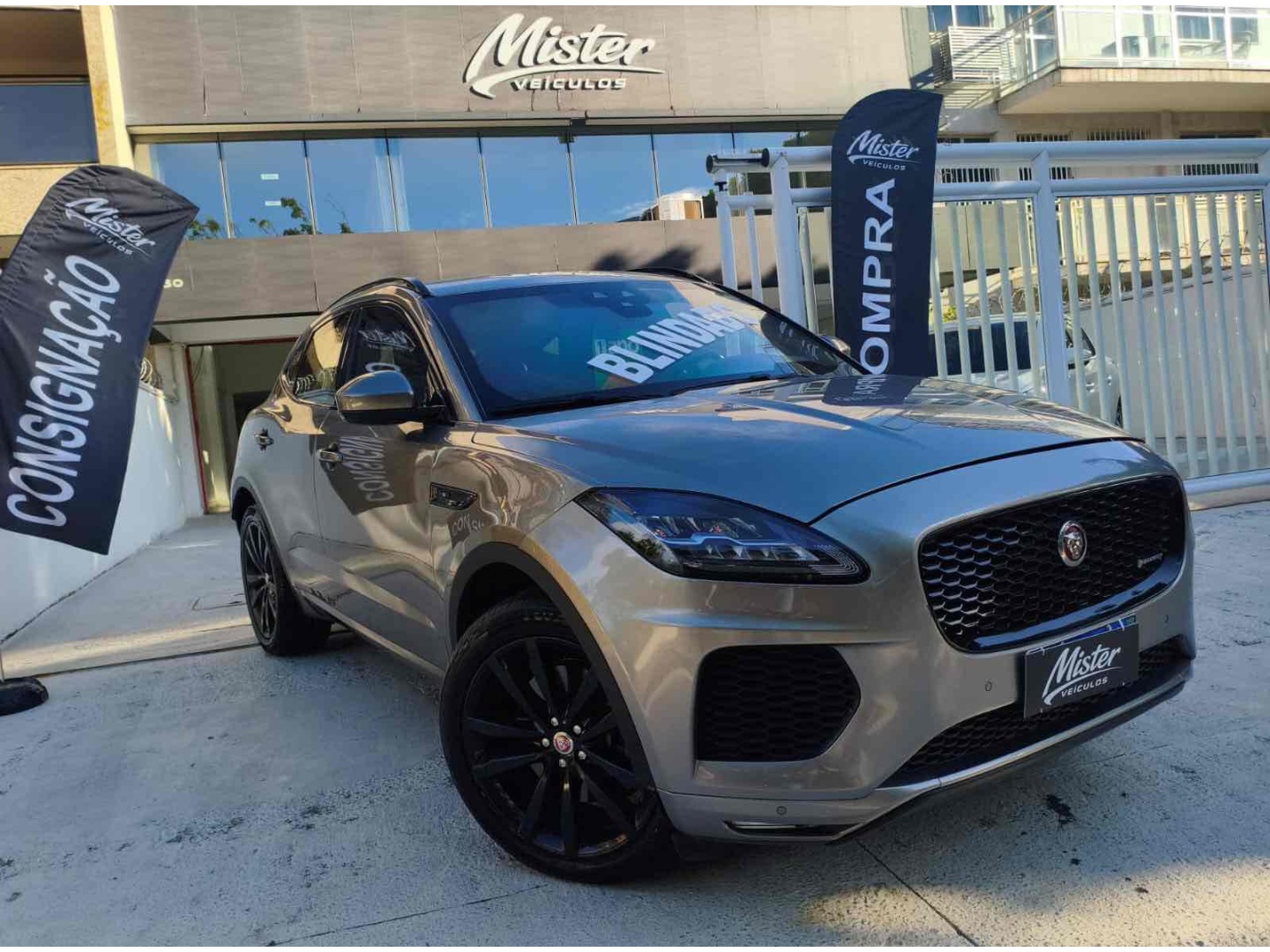 JAGUAR E-PACE