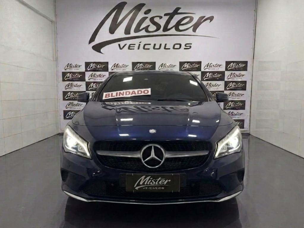 MERCEDES-BENZ CLA 180