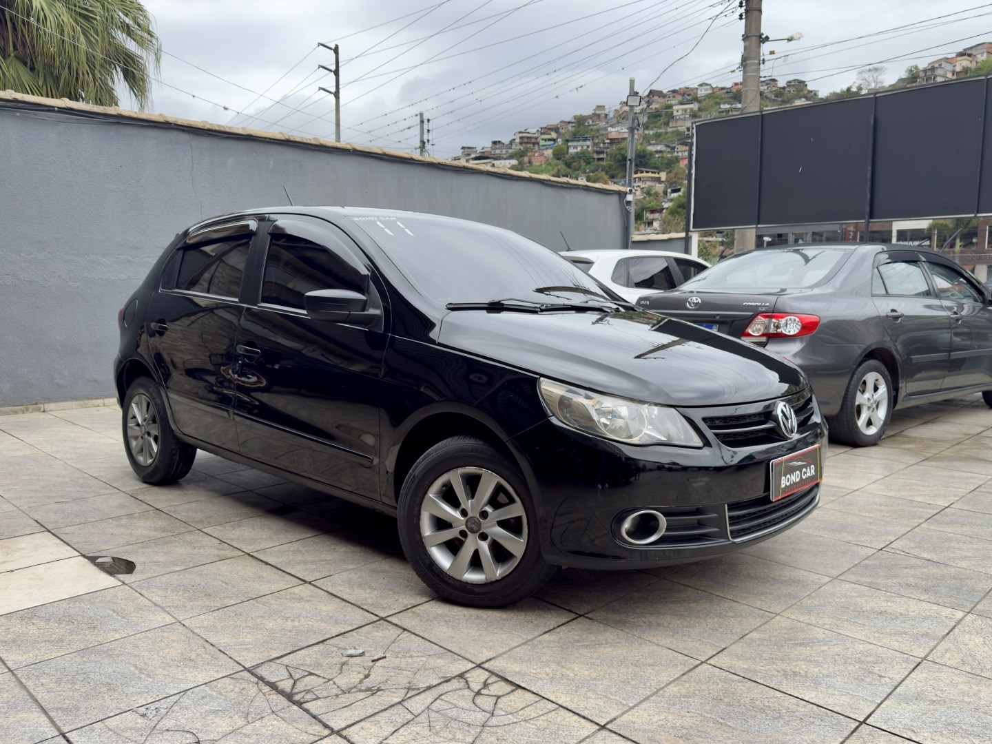 VOLKSWAGEN GOL