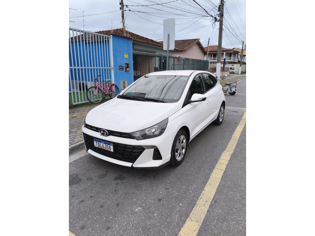 HYUNDAI HB20