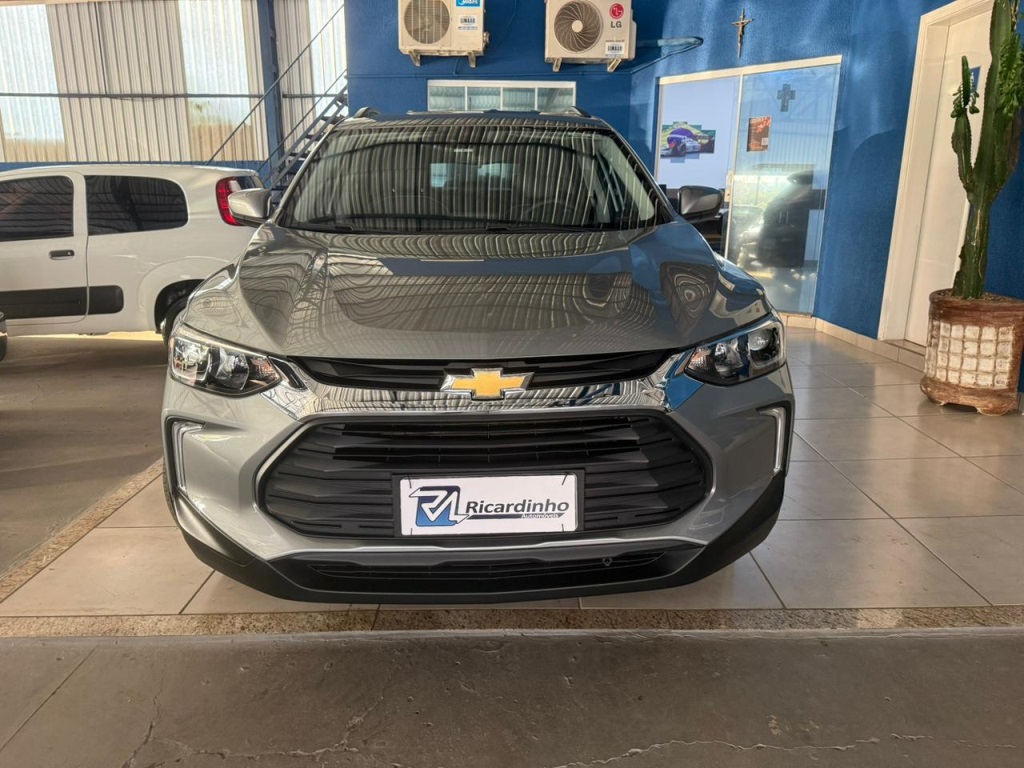 CHEVROLET TRACKER