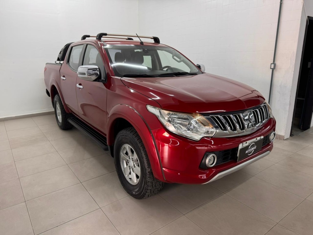 MITSUBISHI L200 TRITON