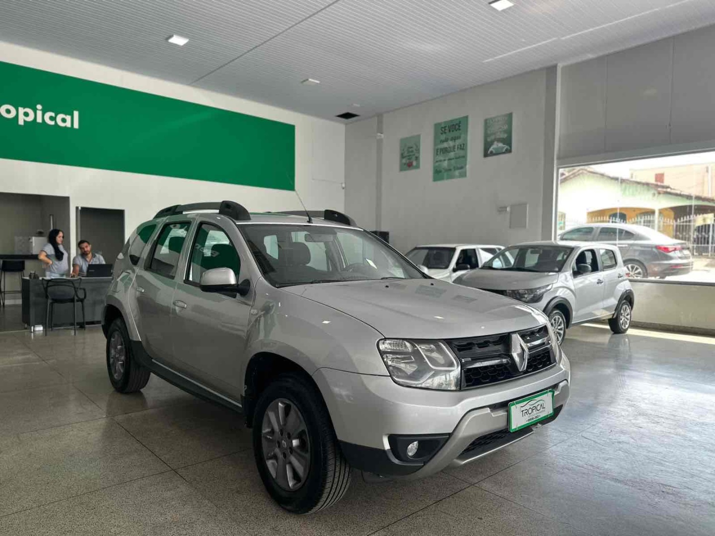 RENAULT DUSTER