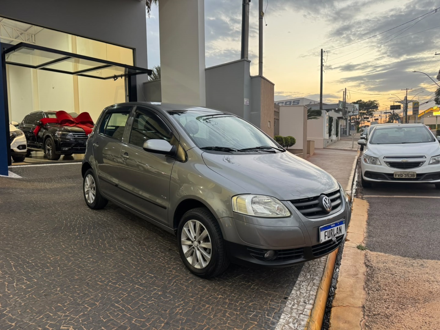 VOLKSWAGEN FOX