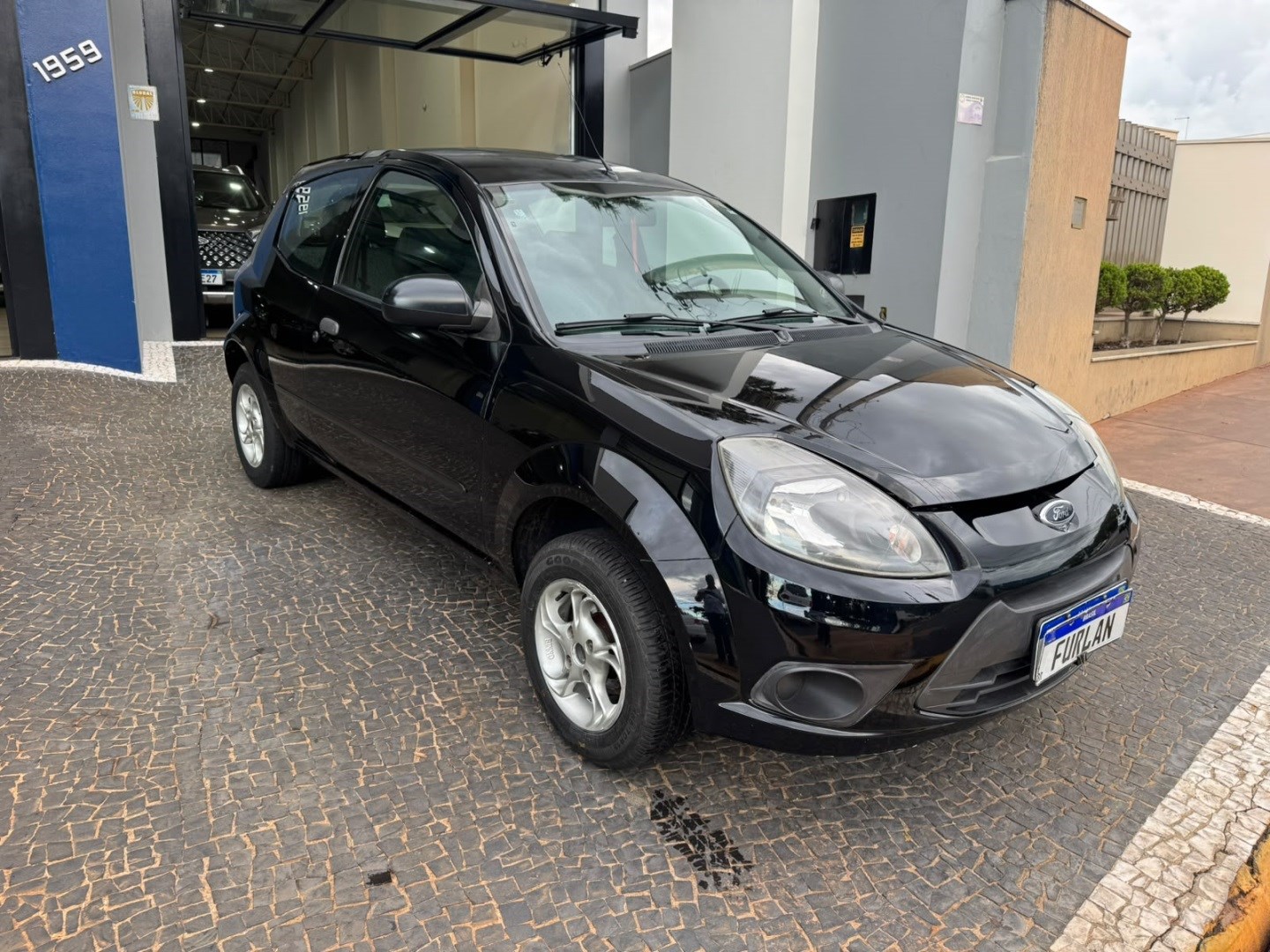 FORD KA