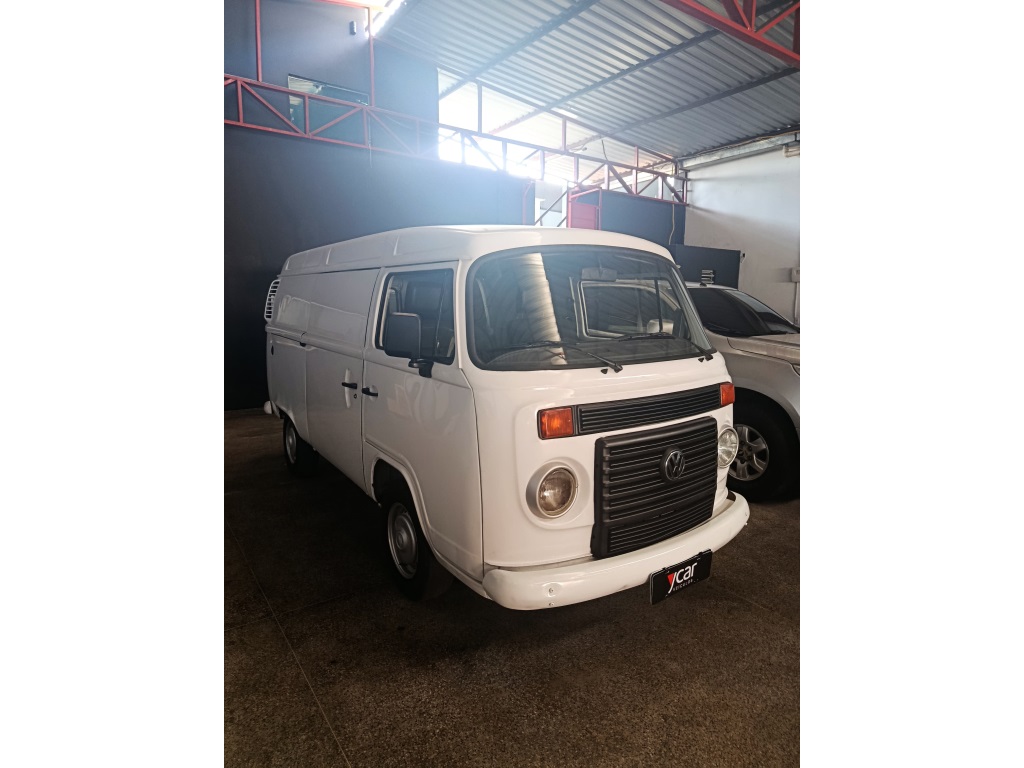 VOLKSWAGEN KOMBI