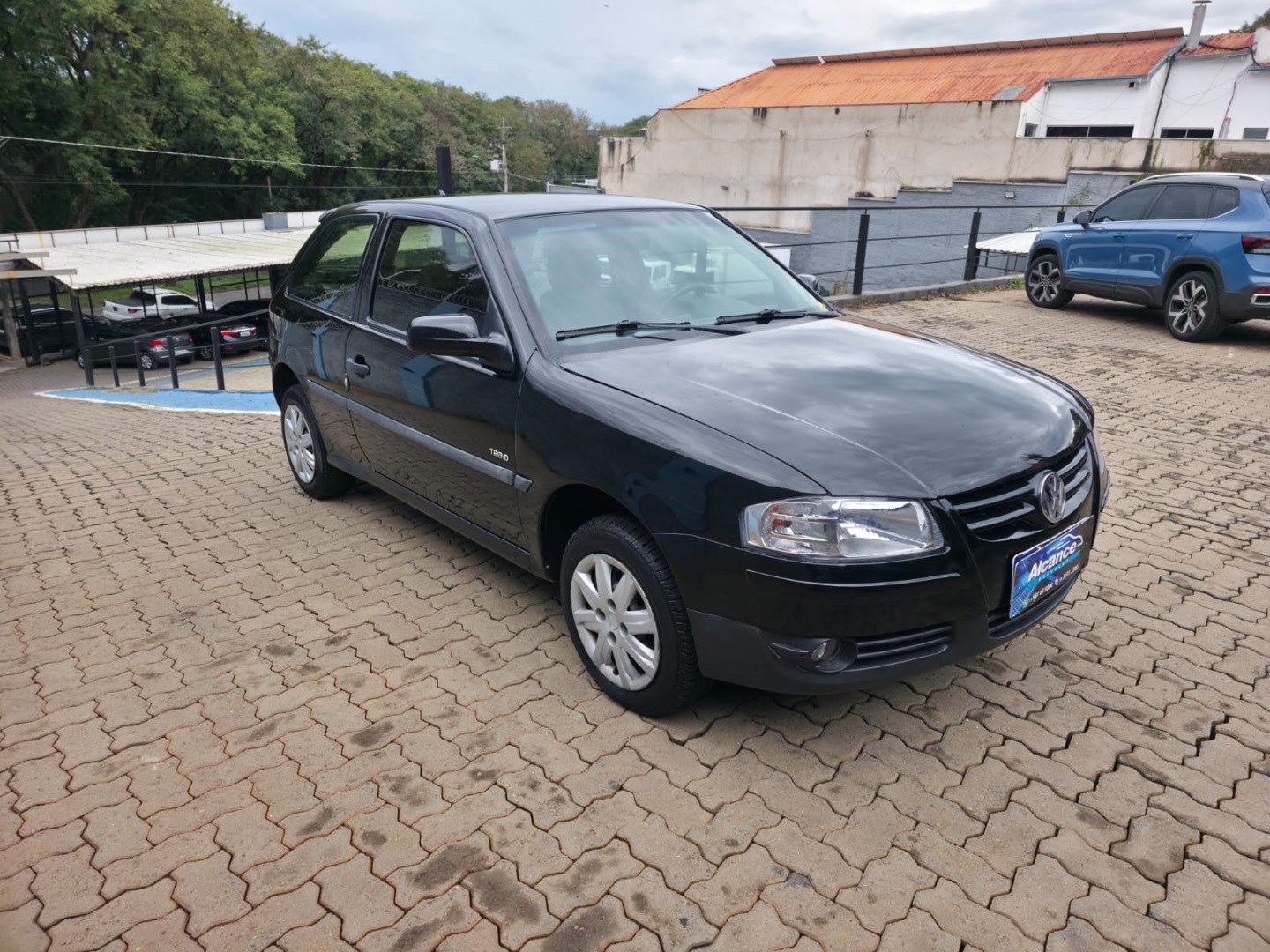 VOLKSWAGEN GOL