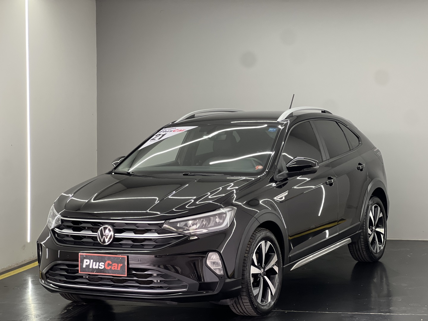 VOLKSWAGEN NIVUS 1.0 200 TSI TOTAL FLEX HIGHLINE AUTOMÁTICO