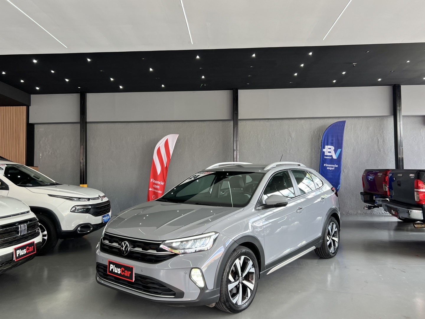 VOLKSWAGEN NIVUS 1.0 200 TSI TOTAL FLEX HIGHLINE AUTOMÁTICO