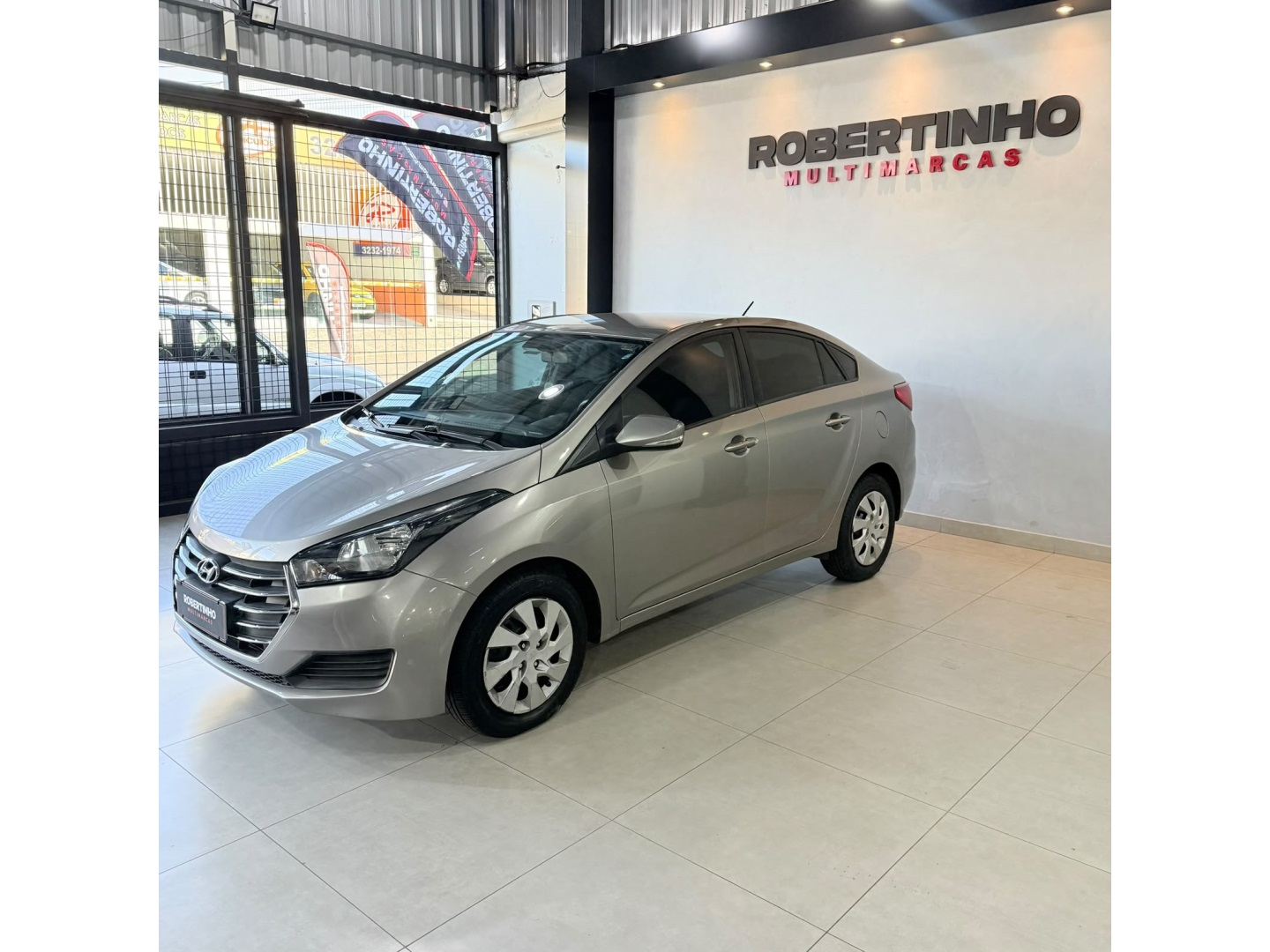 HYUNDAI HB20S