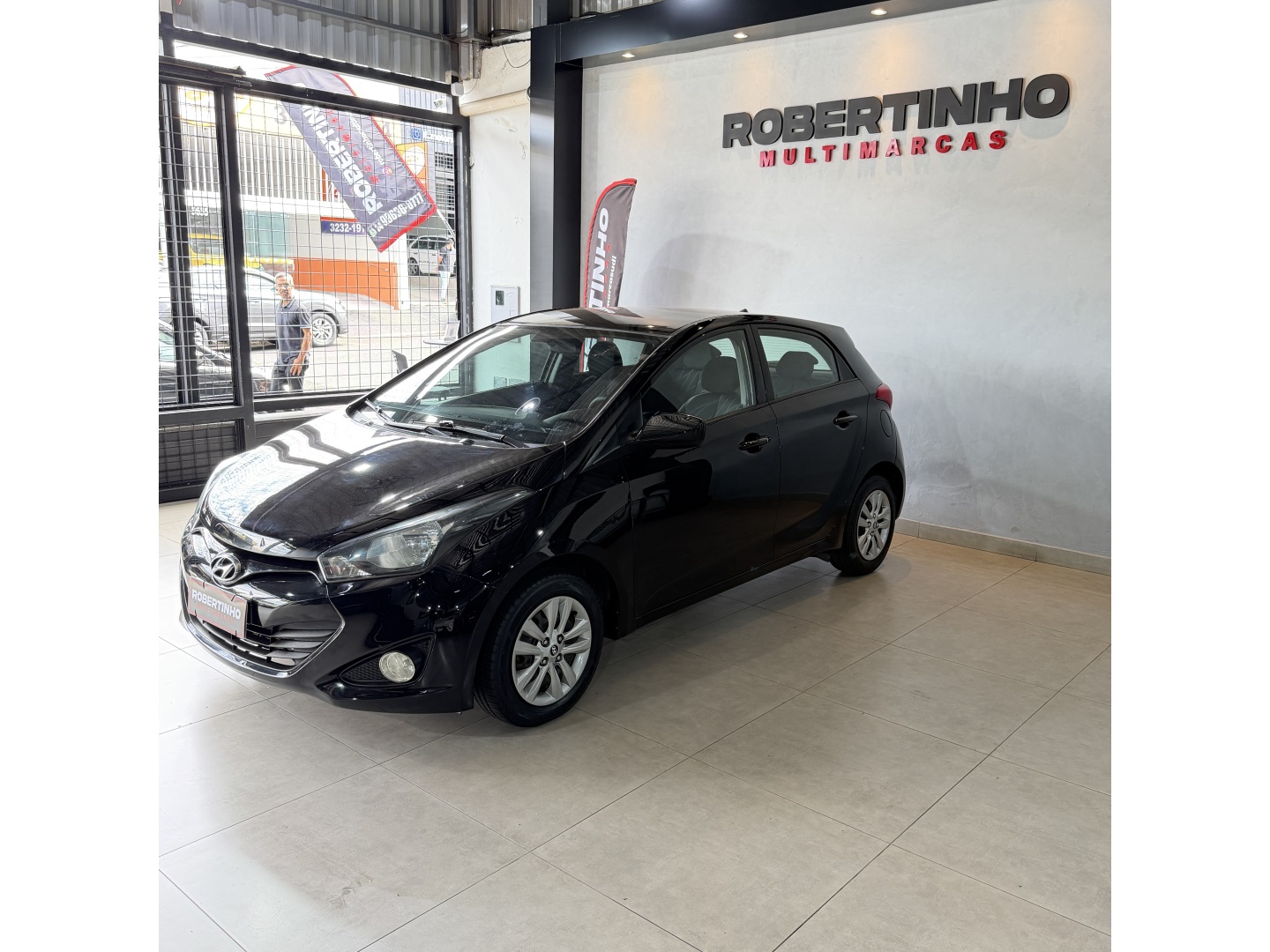 HYUNDAI HB20