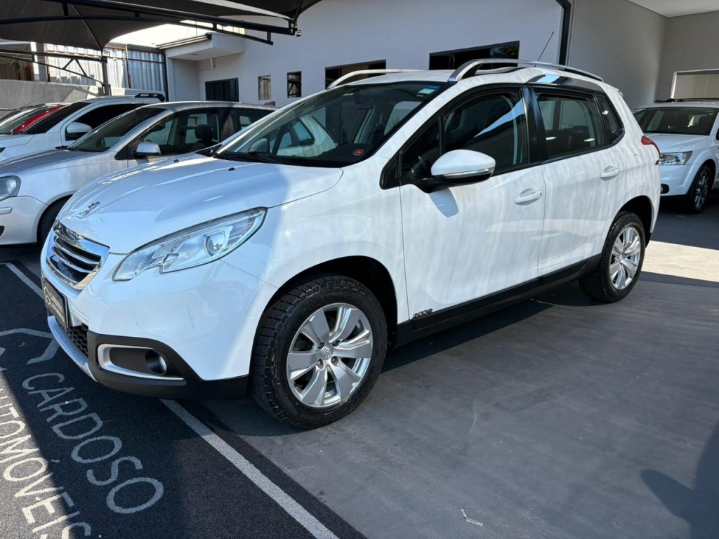 PEUGEOT 2008
