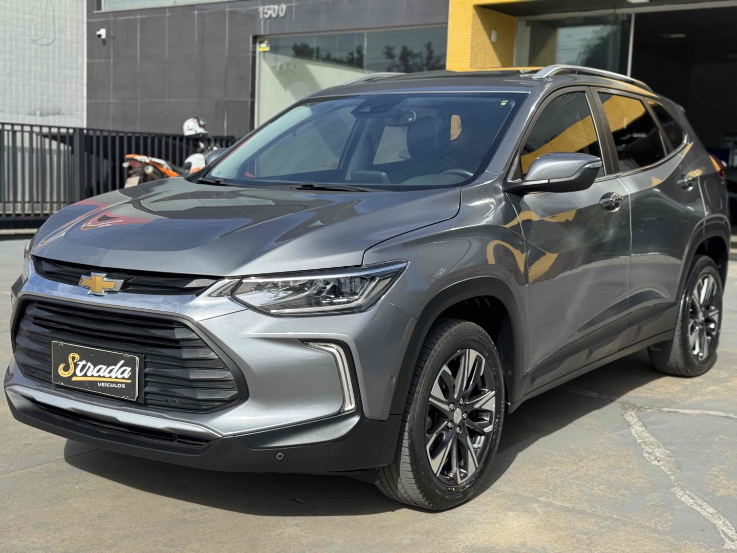 CHEVROLET TRACKER