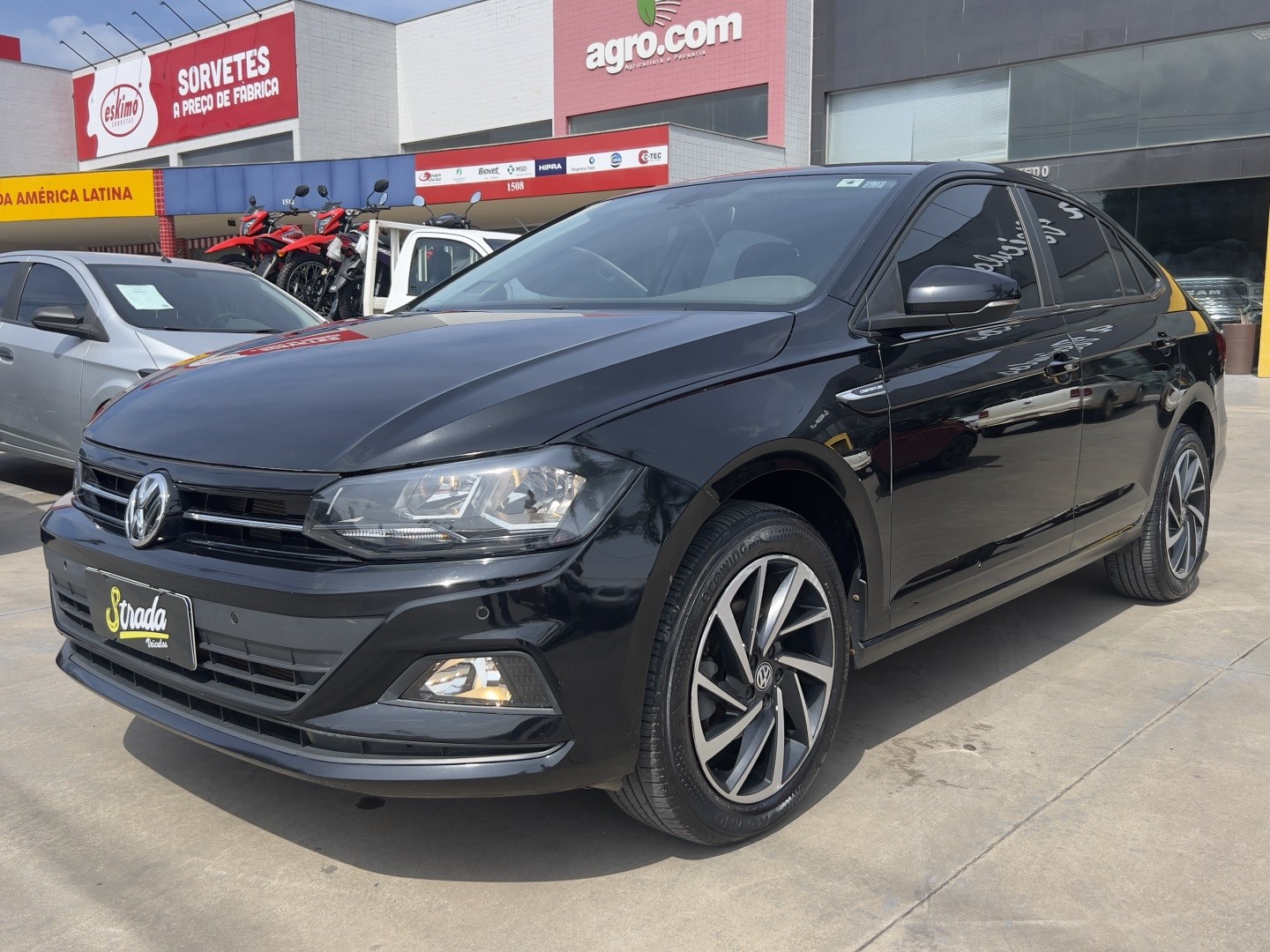 VOLKSWAGEN VIRTUS