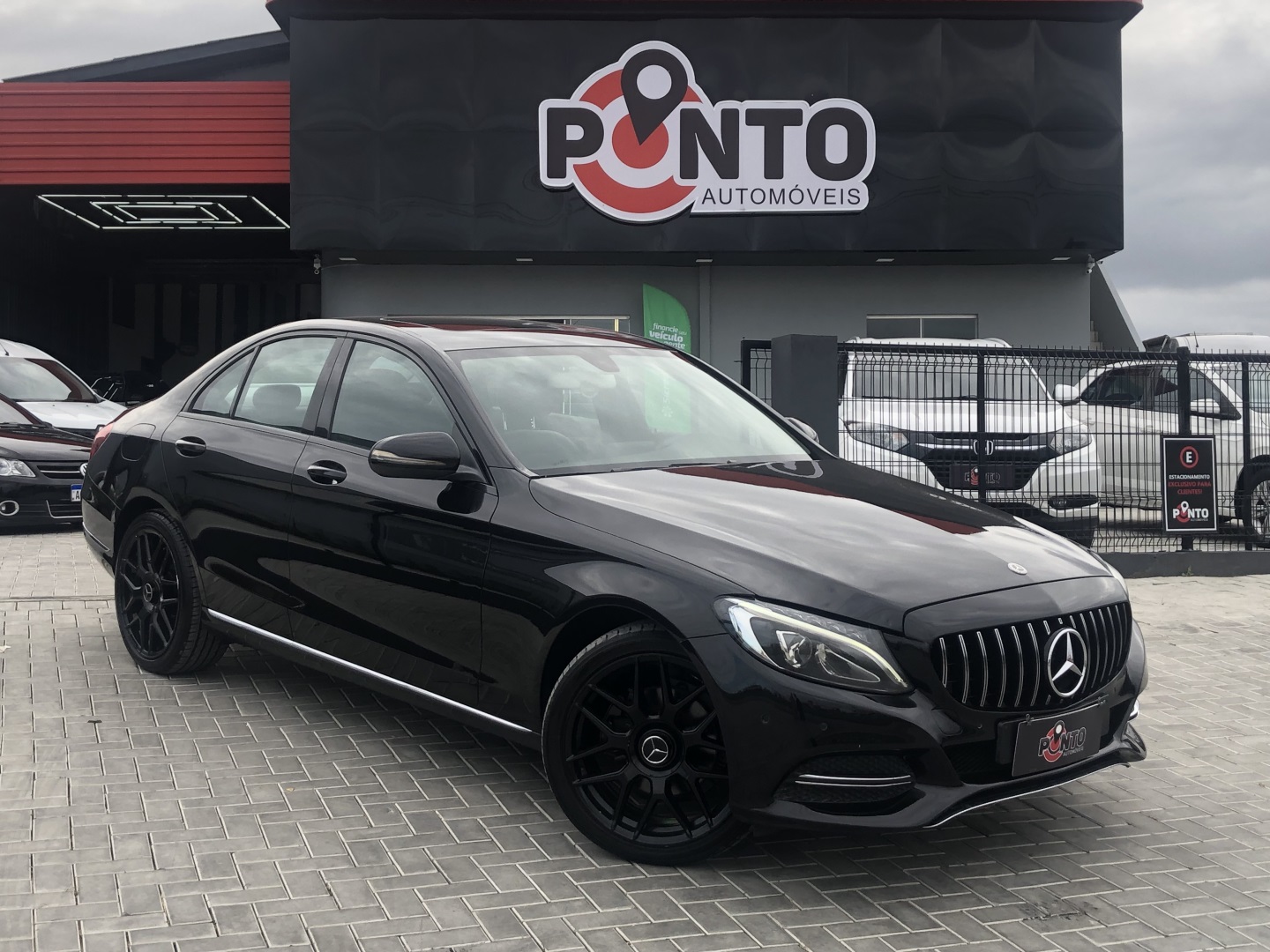 MERCEDES-BENZ C 200