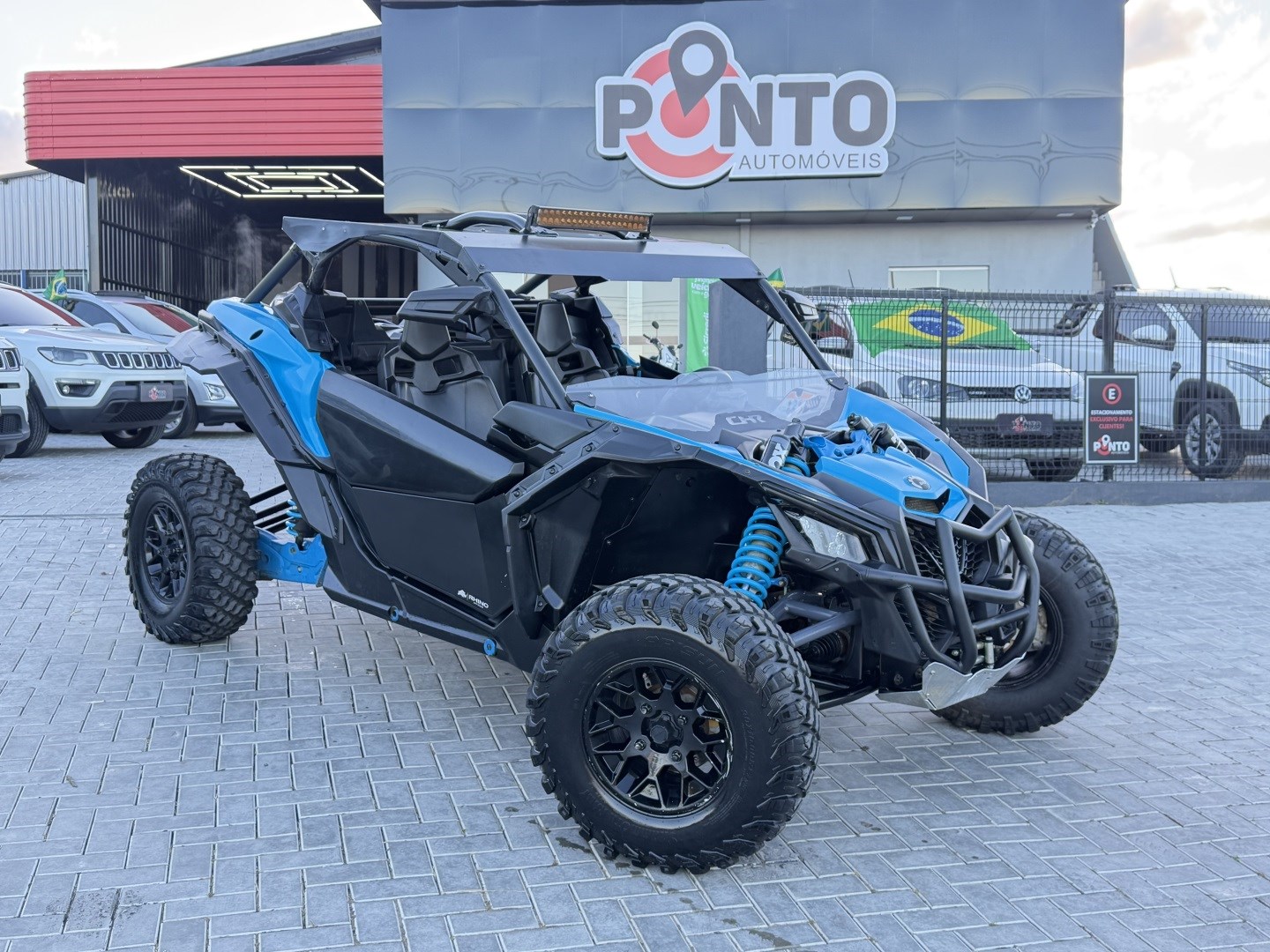 CAN-AM MAVERICK X3 XRS TURBO